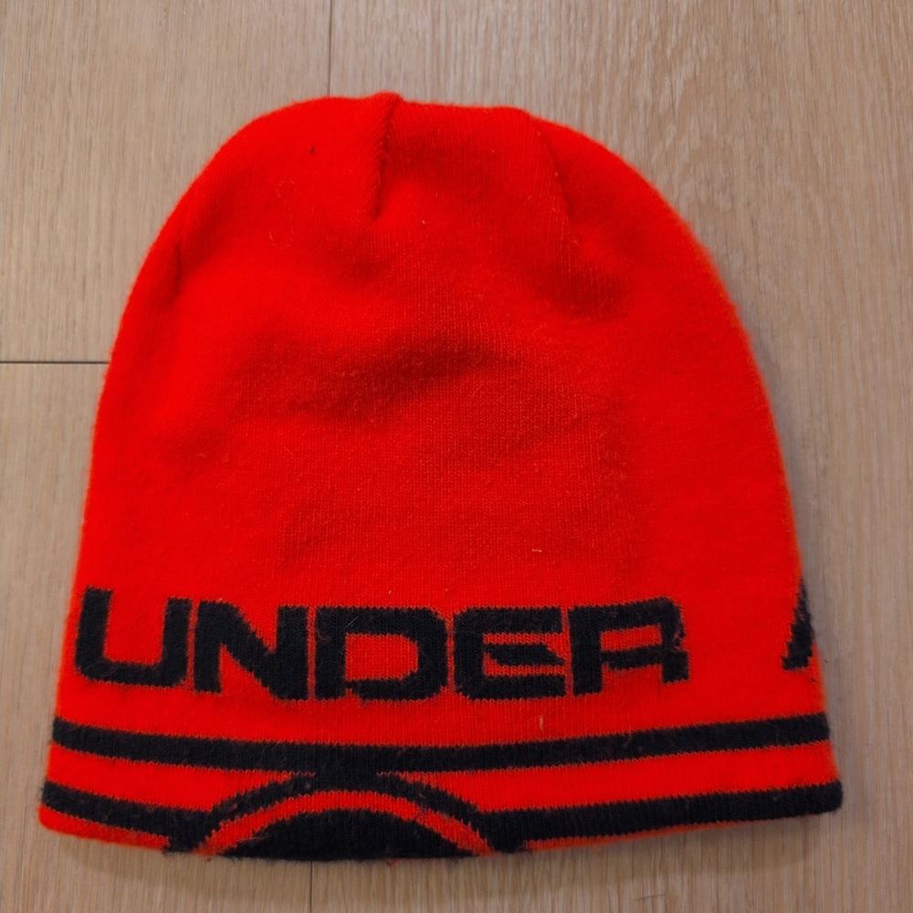 Under Armour Reversible Knit Beanie Hat Orange Black Striped Logo Gym Workout